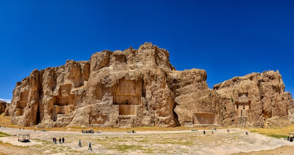 Naqsh e Rostam p - Persepolis Palace Complex Or Takht-e Jamshid