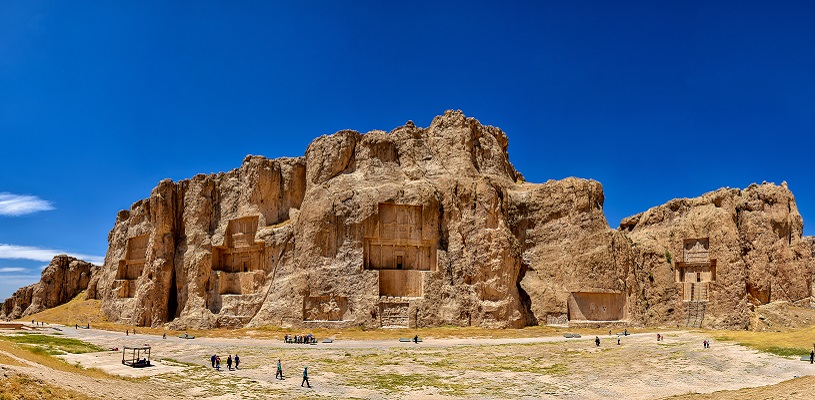 Naqsh e Rostam feature image - Naqsh-e Rostam (Necropolis) | Shiraz, Fars, Iran