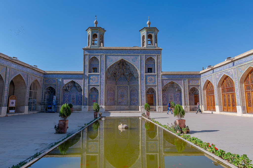 pink mosque yard - The Pink Mosque of Shiraz | Nasir ol-Molk Mosque