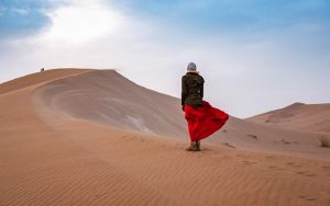 varzane desert 7 300x188 - BEST Isfahan Desert Tour Packages 2024 | Varzaneh Desert Tour