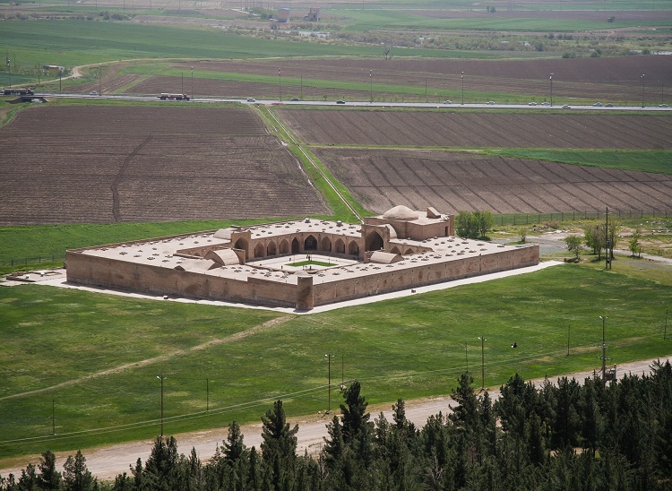 Abbasid Caravanserai - Behistun Historical Site | Behistun Inscription (Bisotun) | Mount Behistun