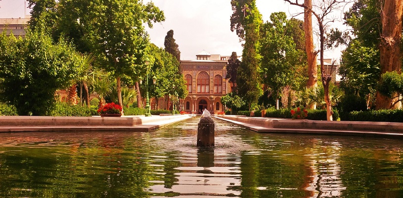 Golestan palace feature image 1 - BEST Iran Historical Sites (TOP Historical Places in Iran)