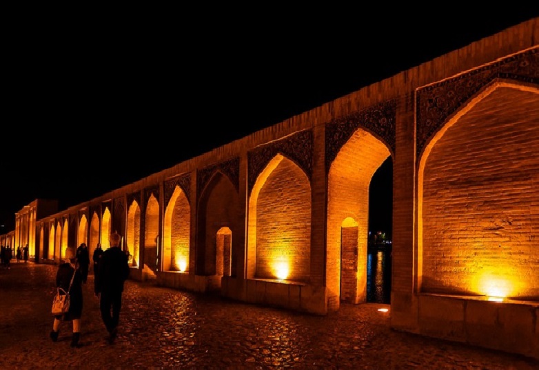 Khaju Bridge 4 - Khaju Bridge (Khajoo Bridge), Isfahan, Iran