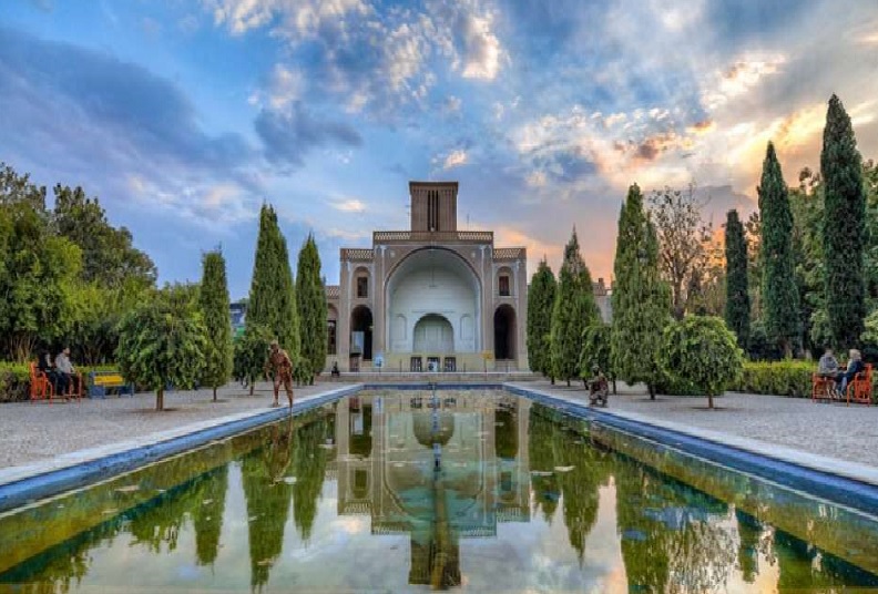Sadri Garden 4 - Sadri Garden (Namir Garden) | Taft, Yazd, Iran | Garden of Desert