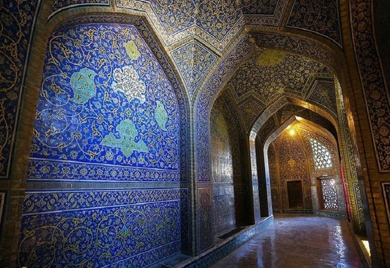 a Passageway with blue tiling in Sheikh Lotfollah Mosque