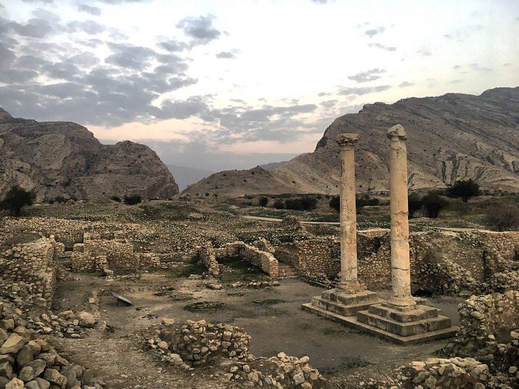memorial stone columns - Bishapur Ancient City | Kazerun, Fars Province, Iran