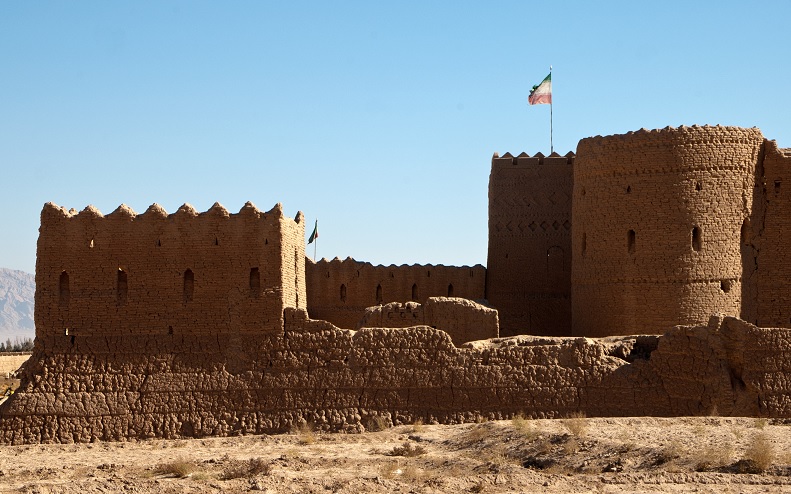 Sar Yazd Castle 2 - Sar Yazd Castle (Saryazd Fortress) | Mehriz, Yazd, Iran
