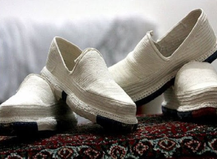 giveh, traditional shoes, kurdish art, hawraman, uramanat, hajij, western iran, kermanshah, iran