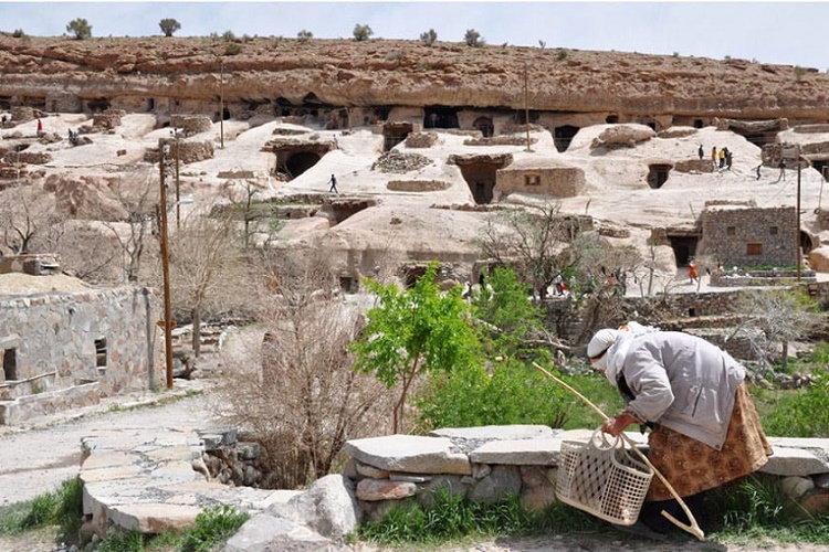 cave houses, troglodyte, cultural landscape of maymand, meymand village, iran
