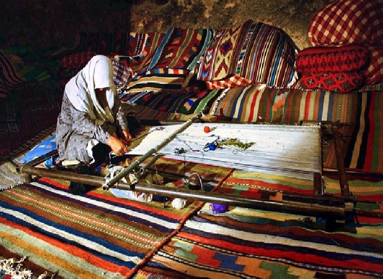kilim, handicraft, traditional art, weaving, meymand village, culture, kerman, iran