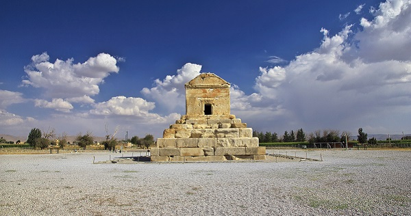 Persepolis Pasargadae Naqsh e Rostam and Grape Syrup Traditions p1 - Naqsh-e Rostam (Necropolis) | Shiraz, Fars, Iran