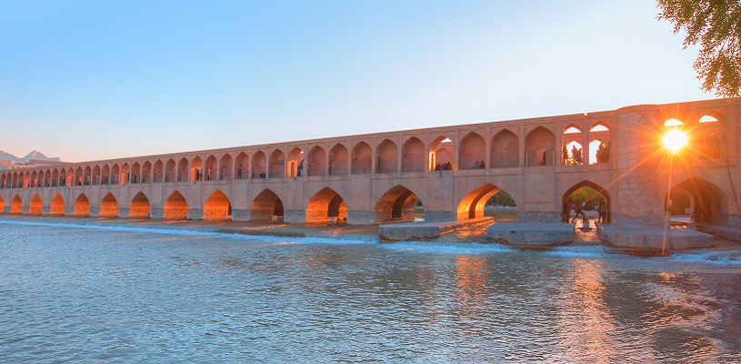 sio se pol feature image ratio 2 - Si O Se Pol Bridge | Isfahan, Iran | The Allahverdi Khan Bridge