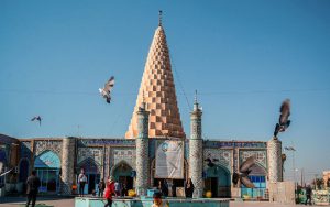 Susa Chogha Zanbil Shushtar Historical Hydraulic System 5 300x188 - BEST Iran Day Tours & Excursions 2024 | One Day Trips in Iran