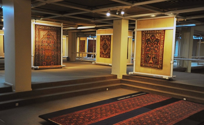 The Carpet Museum of Iran - Top Iran Museums