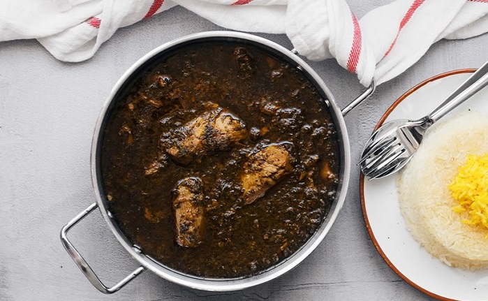 Ghalyeh Maahi, a southern Iranian dish which made by fish and vegetable. 