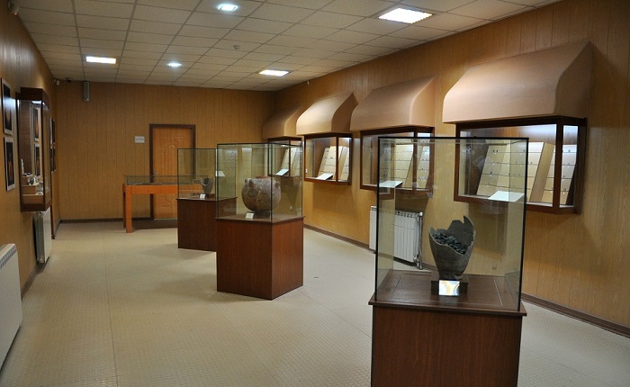 Some objects in Hegmataneh Museum - Top Iran Museums