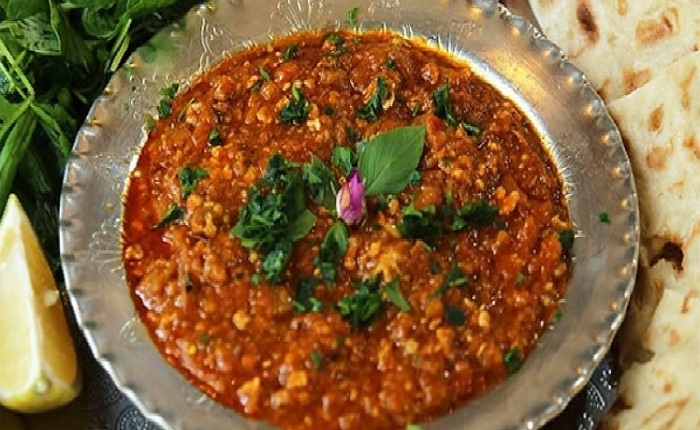 Mirza Ghasemi a traditional Persian dish from North of Iran 