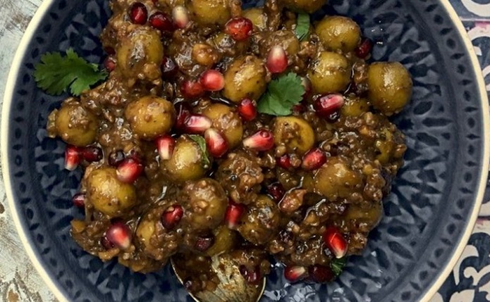 Zeytoon Parvardeh a popular Persian olive salad