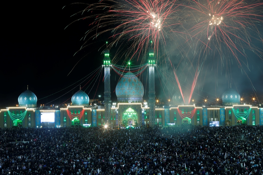 نیمه شعبان - Popular Festivals in Iran: Iranian Celebrations, Ancient Persian Holidays