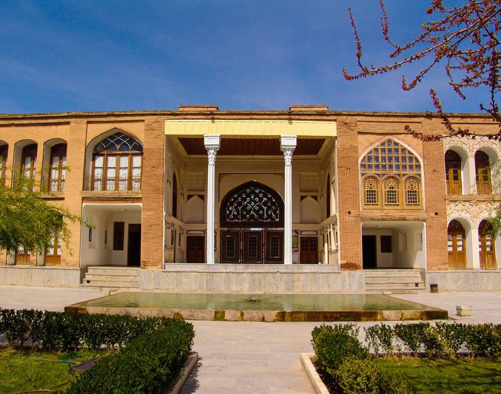 Asef Vaziri Mansion Kurdish House 1024x806 - Kurdistan Tourist Attractions | Things to Do in Kurdistan (Kordestan, Iran)
