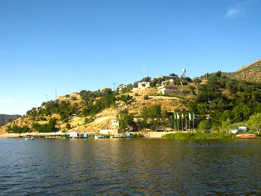 Kurdistan Tourist Attractions - Zrebar Lake (Zarivar Lake – Zrewar)