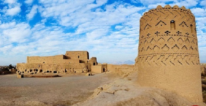 Narin Castle Meybod