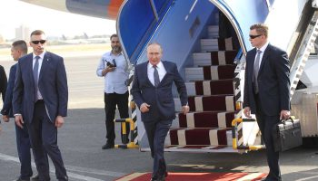 putin iran arrival 350x200 - Iran Tours for Russian Citizens 2024 | Travel To Iran From Russia