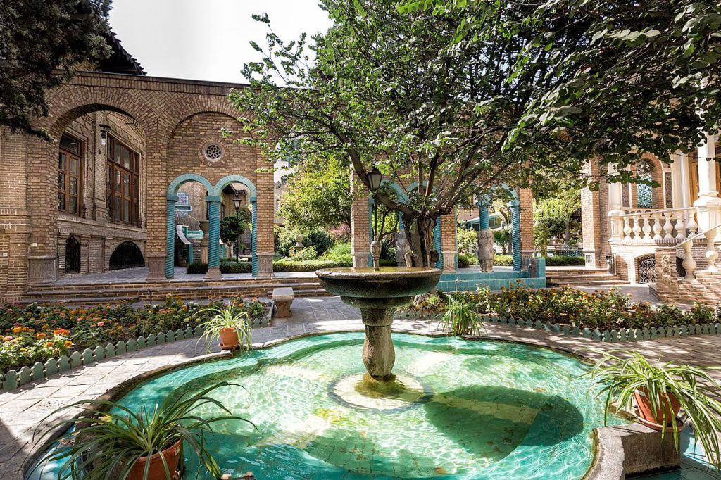 Moghadam House of Tehran - Iran Traditional Houses (@Pinorest)